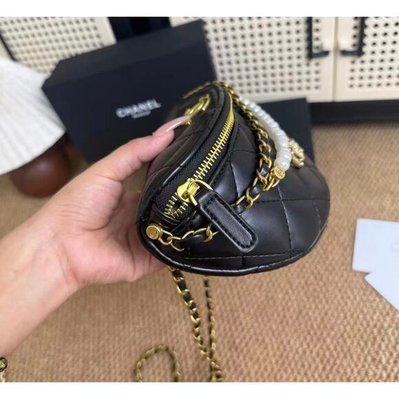 Chanel Black Bum Bag *VIP GWP* - Picture 3 of 6